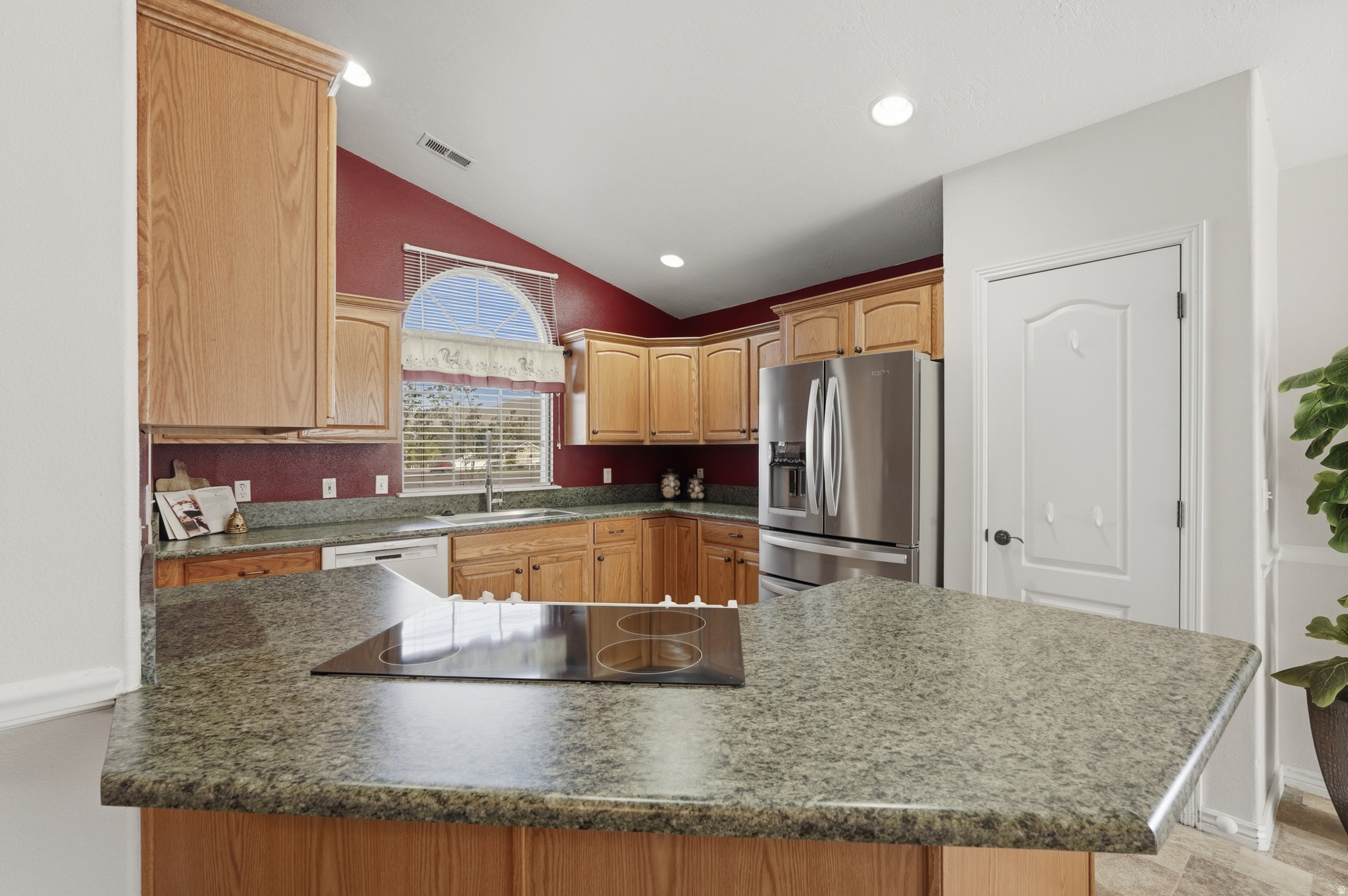 BROOKSIDE - Residential