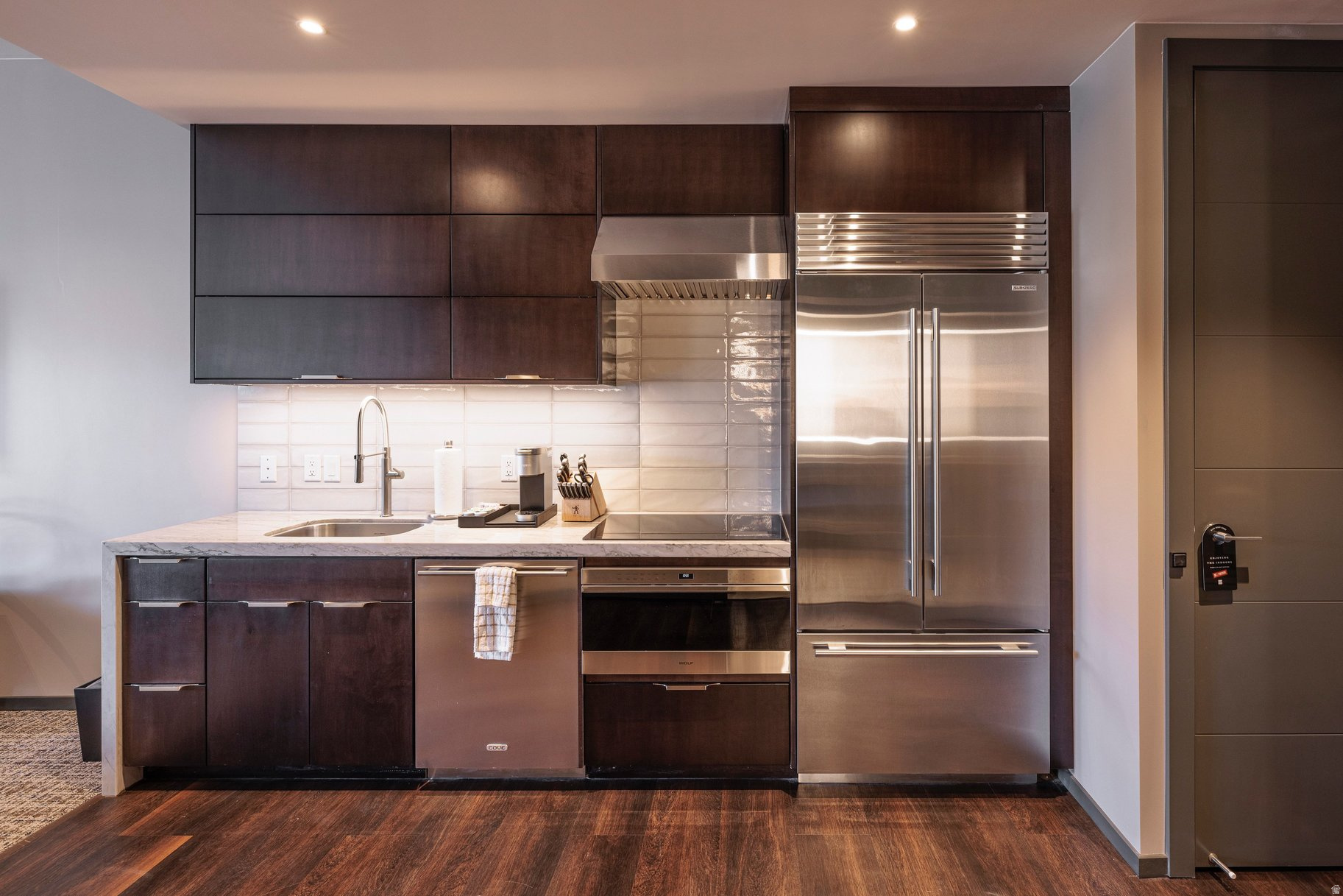 BLACK DESERT VILLAGES CONDOS - Residential