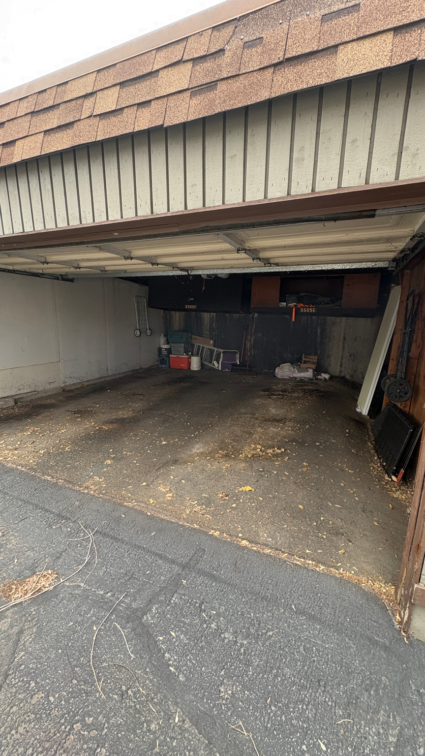 THE WILLOWS - Residential