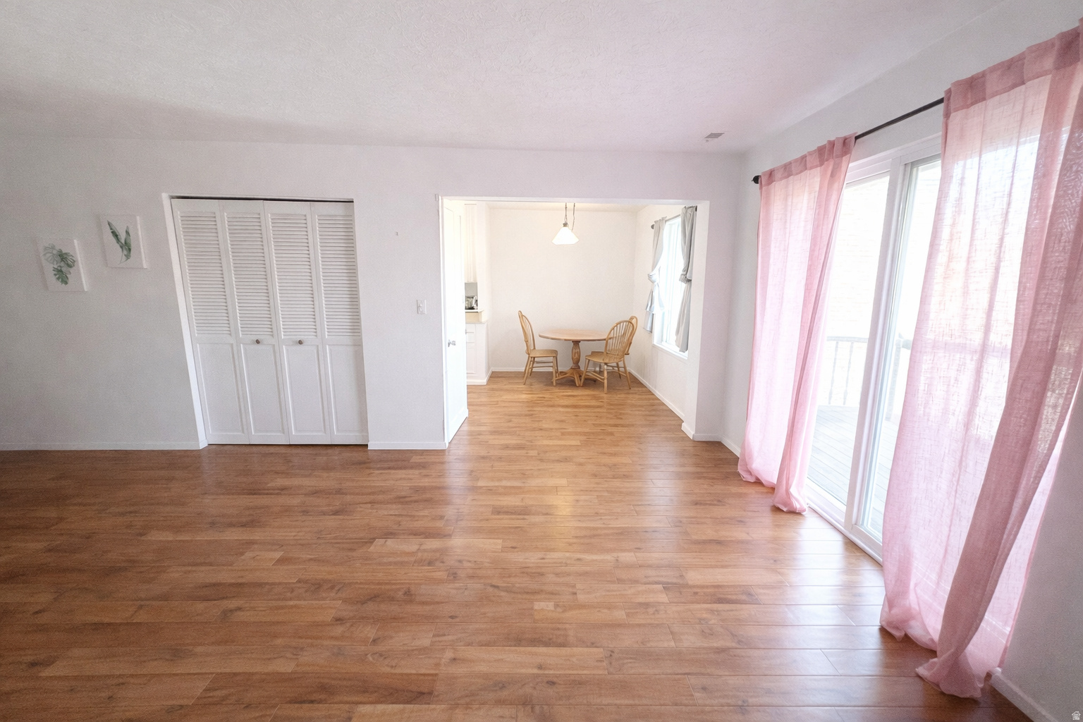 THE WILLOWS - Residential