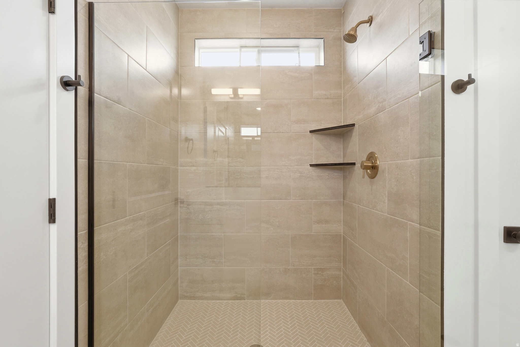 RIDGELINE PARK - Residential