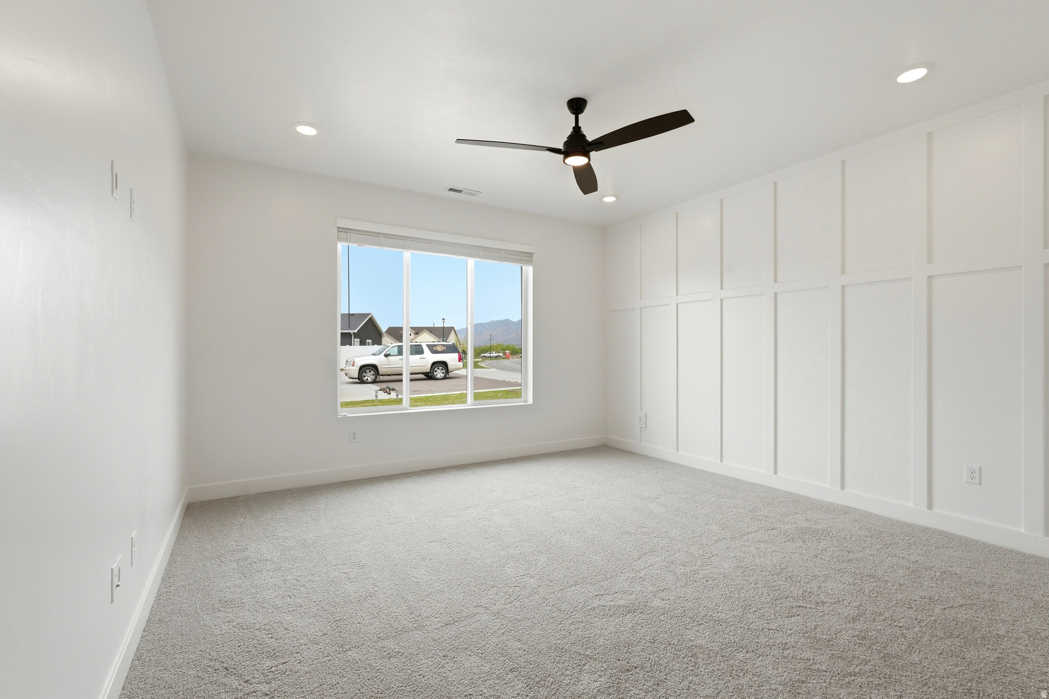 RIDGELINE PARK - Residential