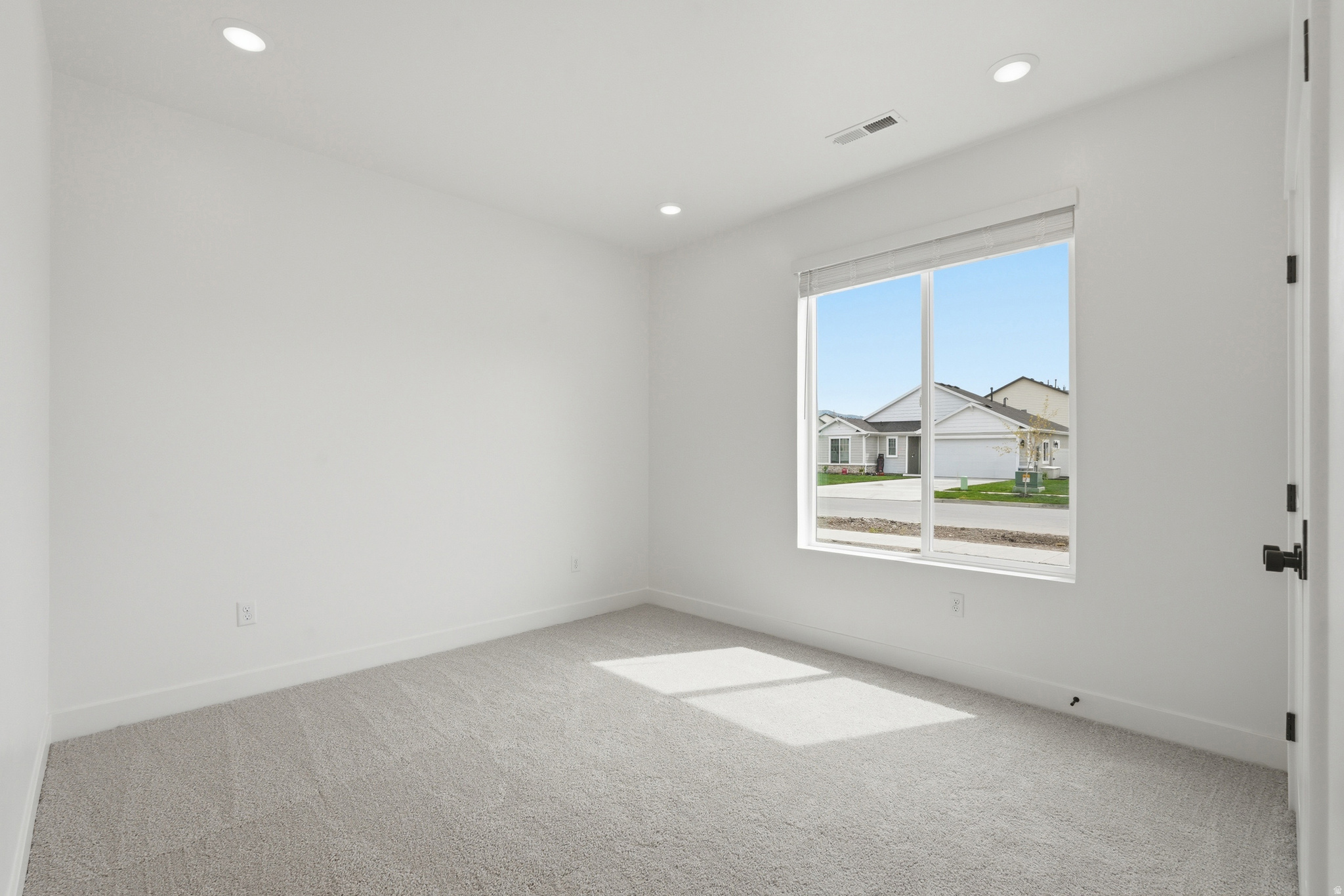 RIDGELINE PARK - Residential