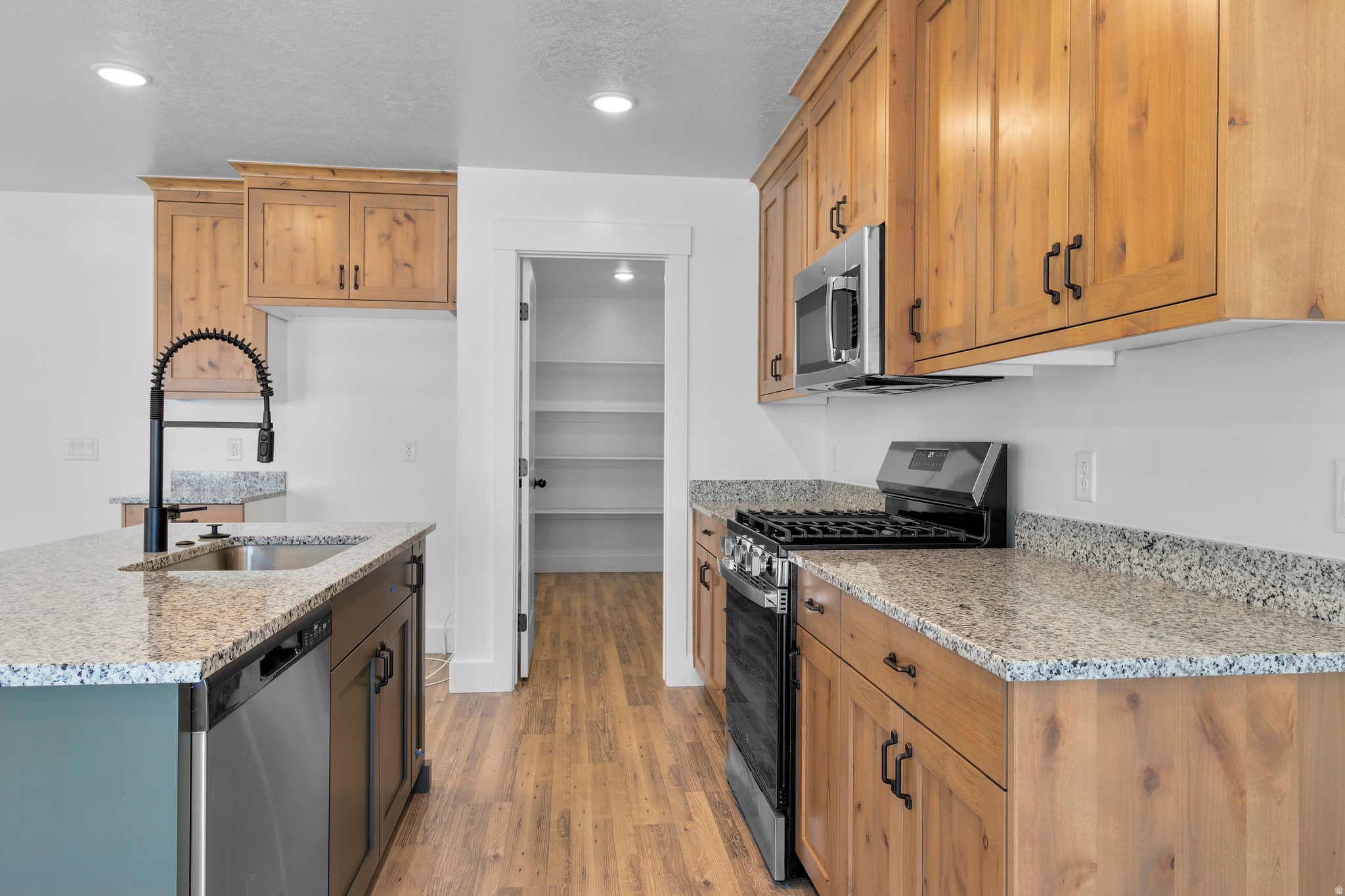 RIDGELINE PARK - Residential