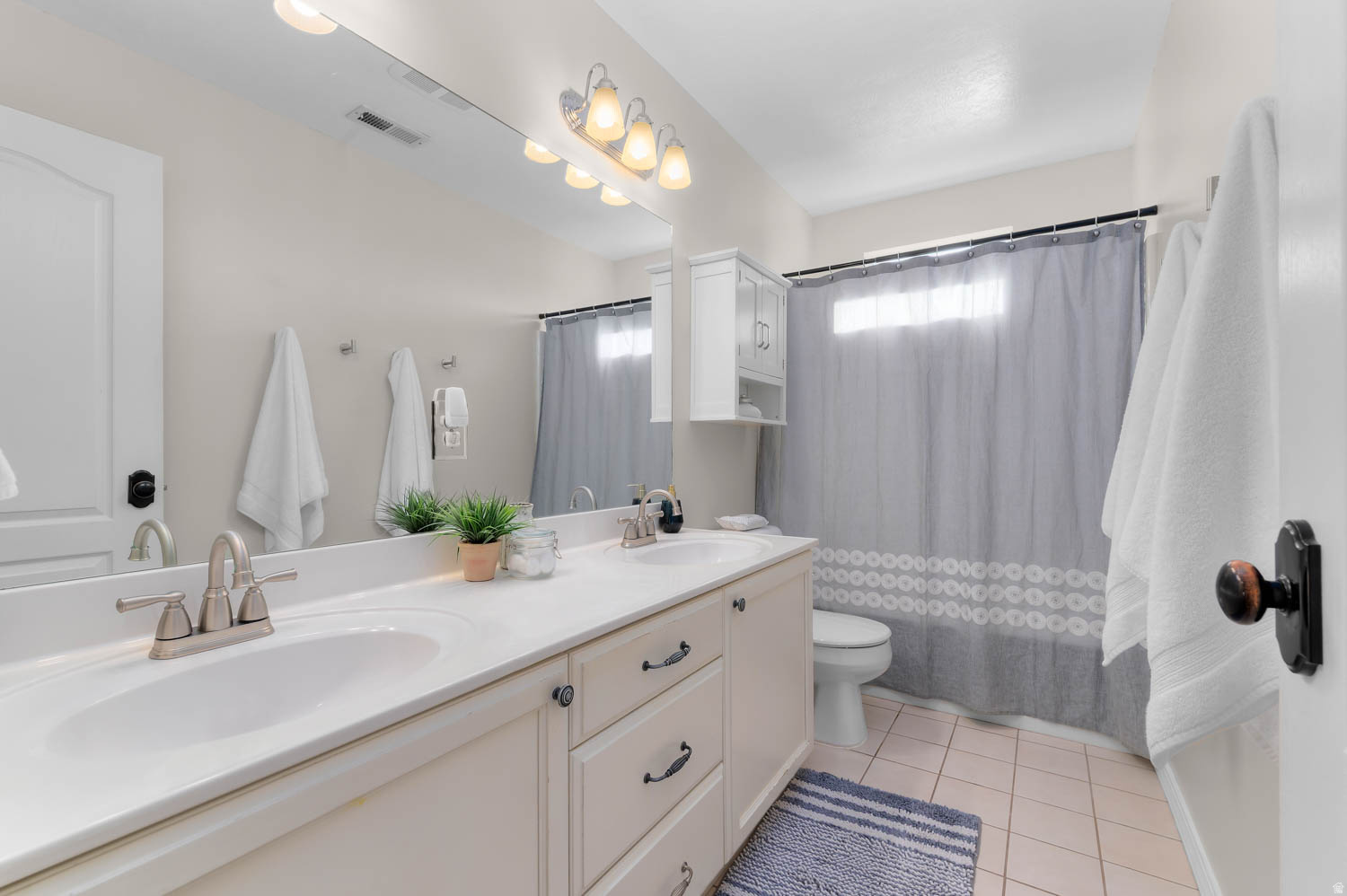 LAKEVIEW - Residential