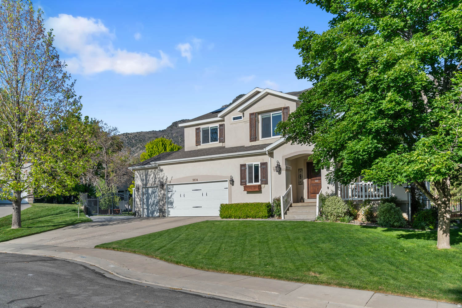 LAKEVIEW - Residential