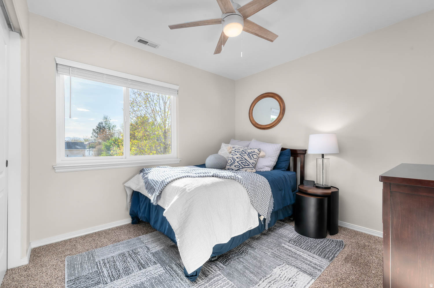 LAKEVIEW - Residential