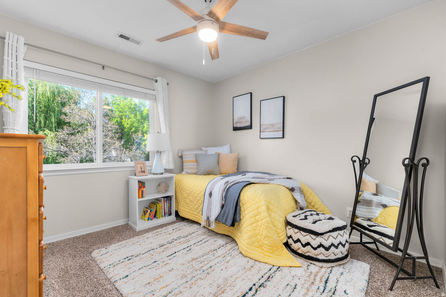 LAKEVIEW - Residential