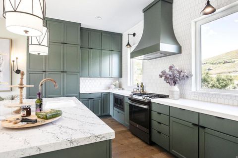 Tiny photo for 372 W ASCENT DR #261, Hideout, UT 84036 (MLS # 2147102)