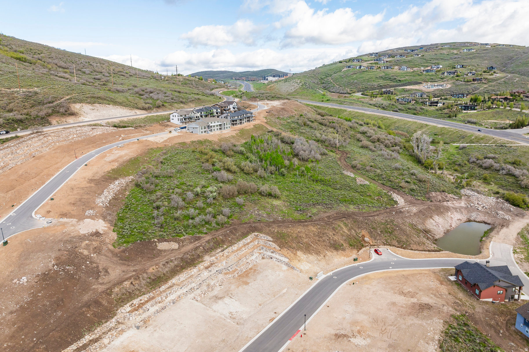 DEER SPRINGS - Residential