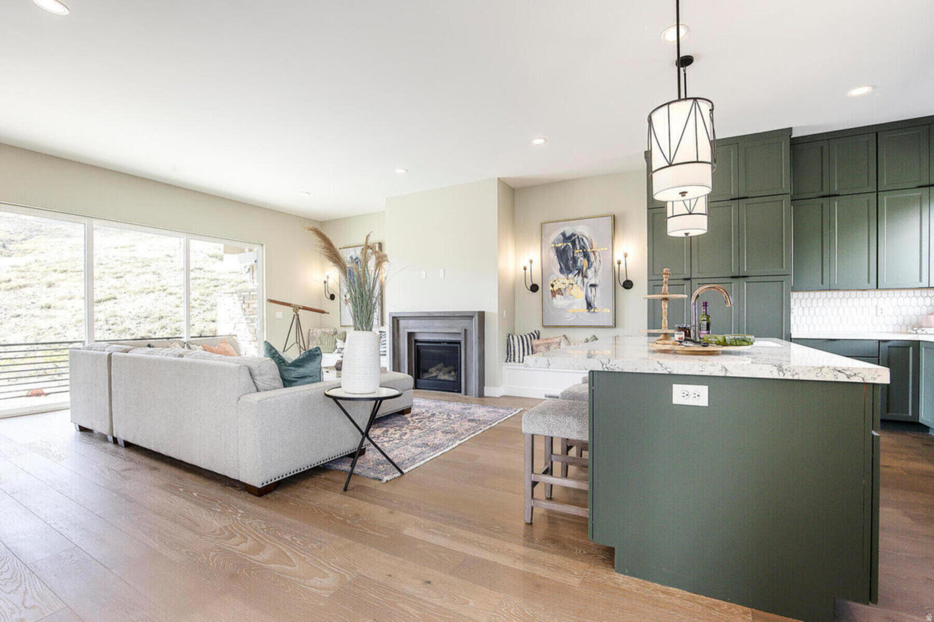 DEER SPRINGS - Residential