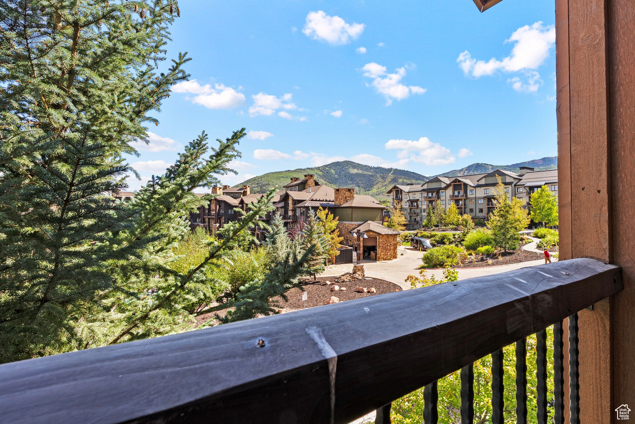 JUNIPER LANDING AMENDED CONDOMINIUM - Residential