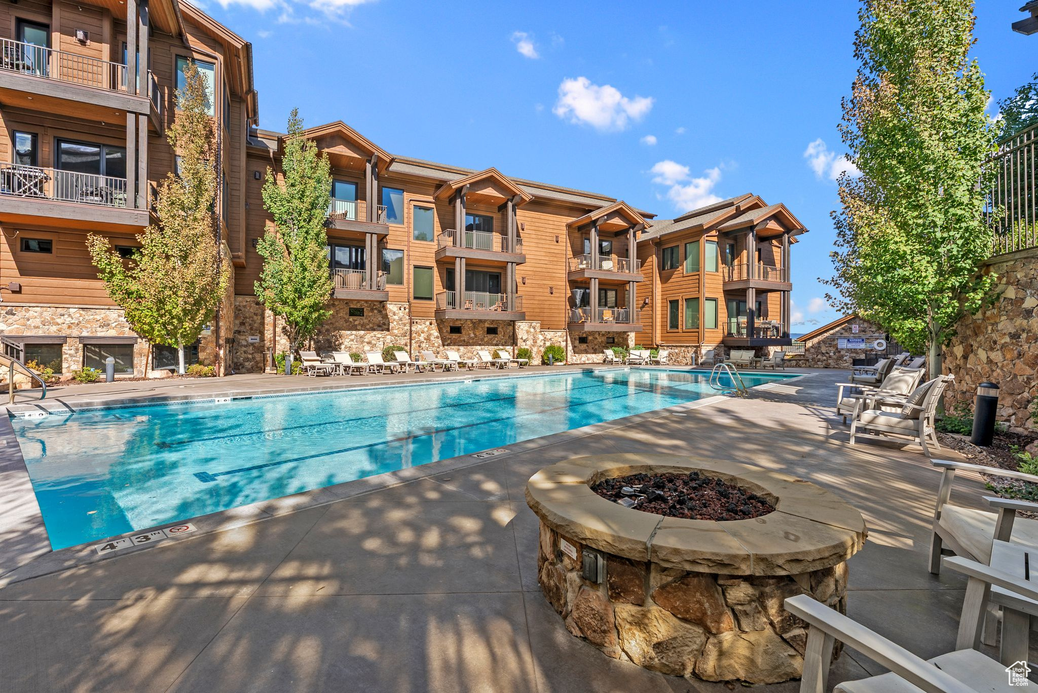 JUNIPER LANDING AMENDED CONDOMINIUM - Residential