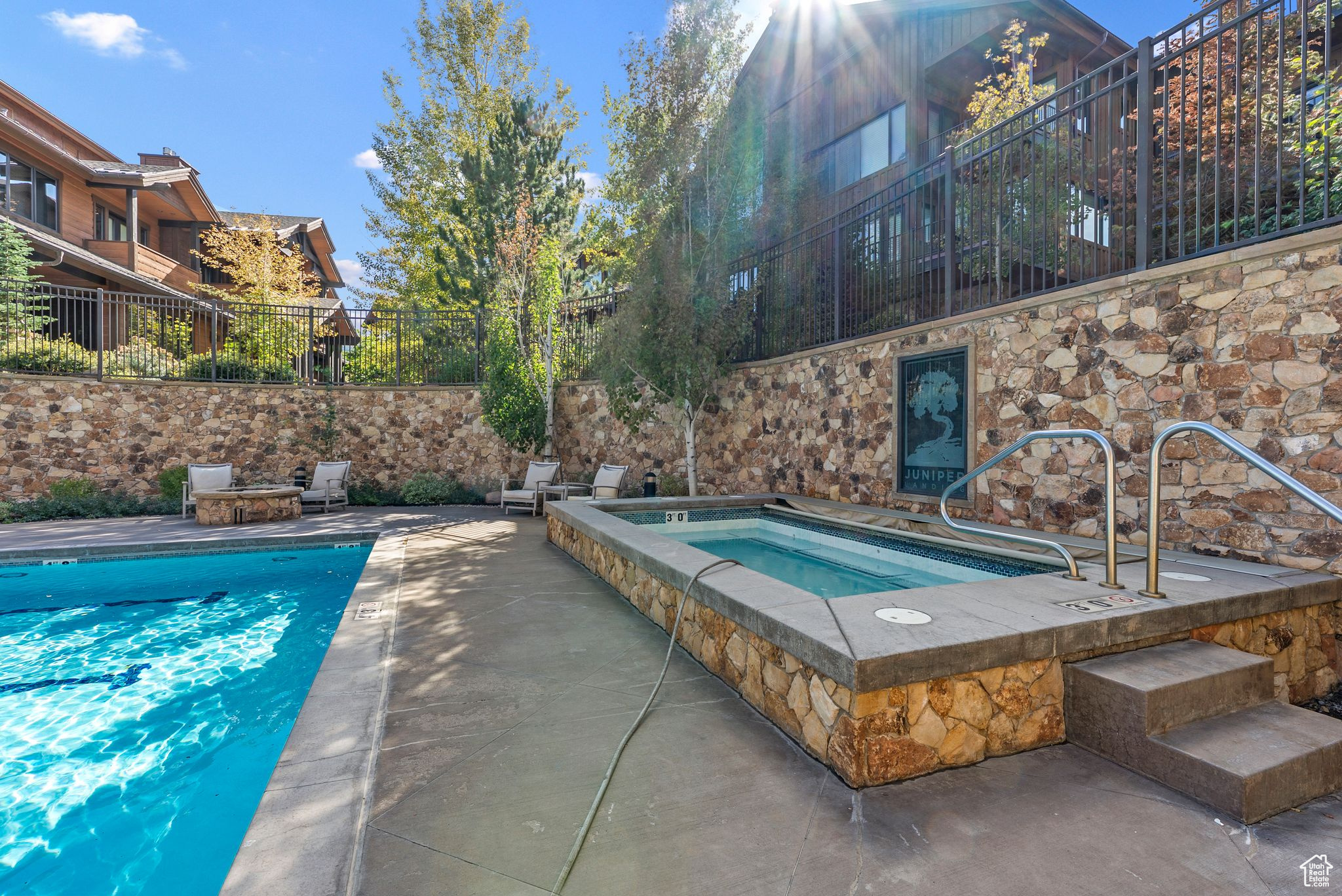 JUNIPER LANDING AMENDED CONDOMINIUM - Residential