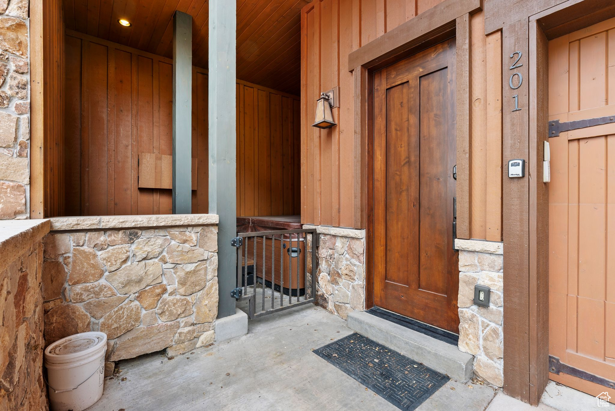JUNIPER LANDING AMENDED CONDOMINIUM - Residential
