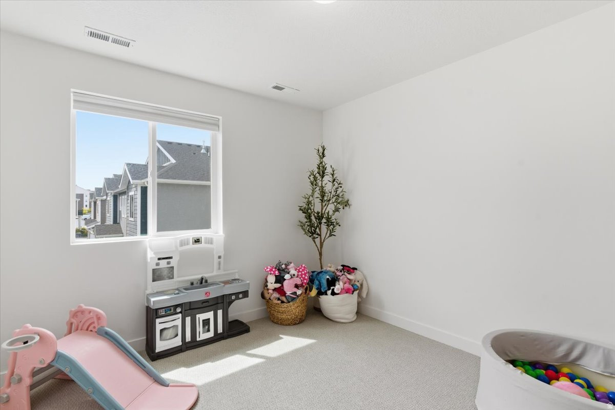 SALT POINT TOWNHOMES - Residential