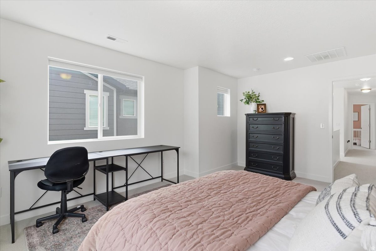 SALT POINT TOWNHOMES - Residential