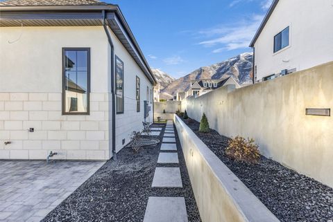 Tiny photo for 1298 S 1090 St E, Salem, UT 84653 (MLS # 2150018)