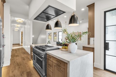 Tiny photo for 1298 S 1090 St E, Salem, UT 84653 (MLS # 2150018)