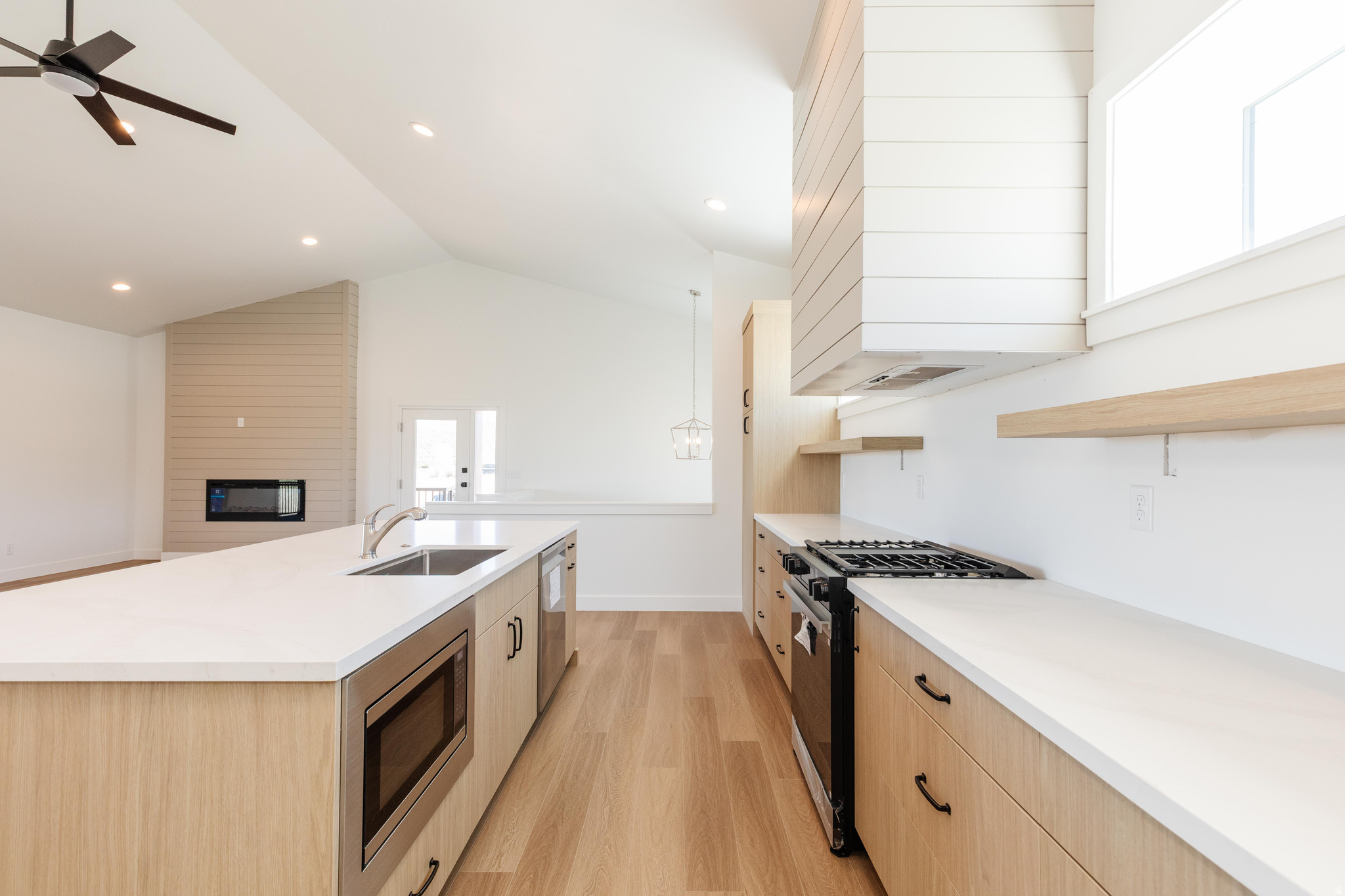 GOLF COURSE SUB - Residential
