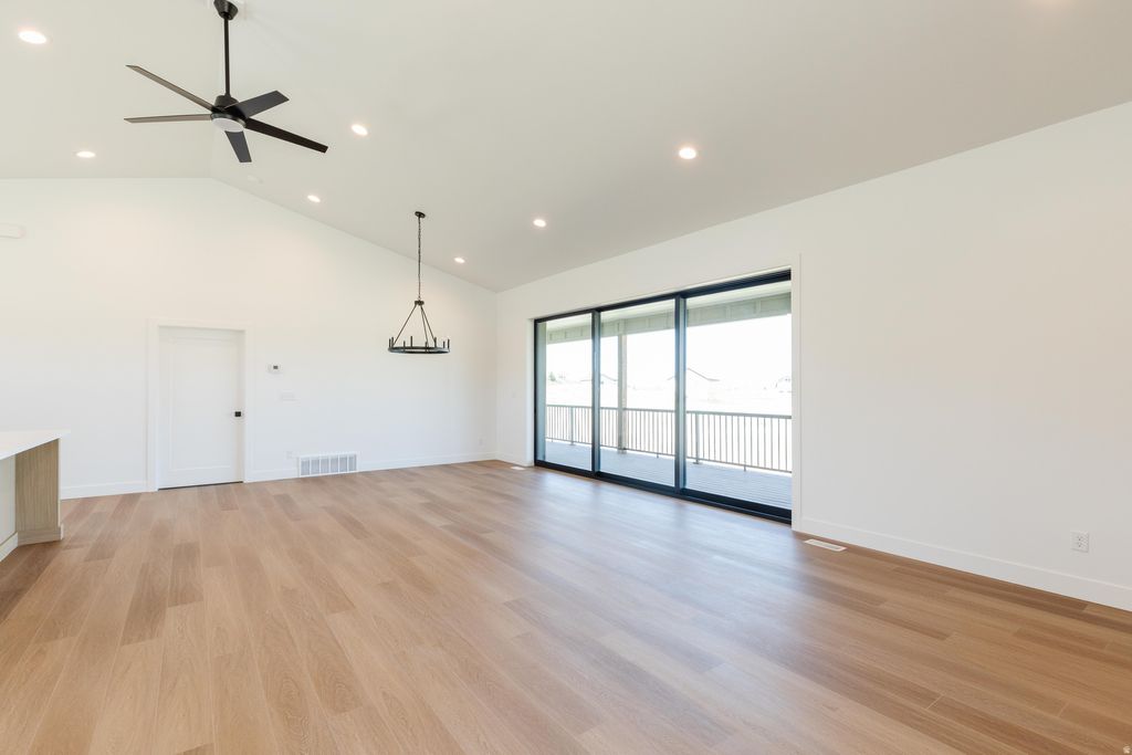 Photo of 261 E MARINER CIR, Garden City, UT 84028 (MLS # 2156175)