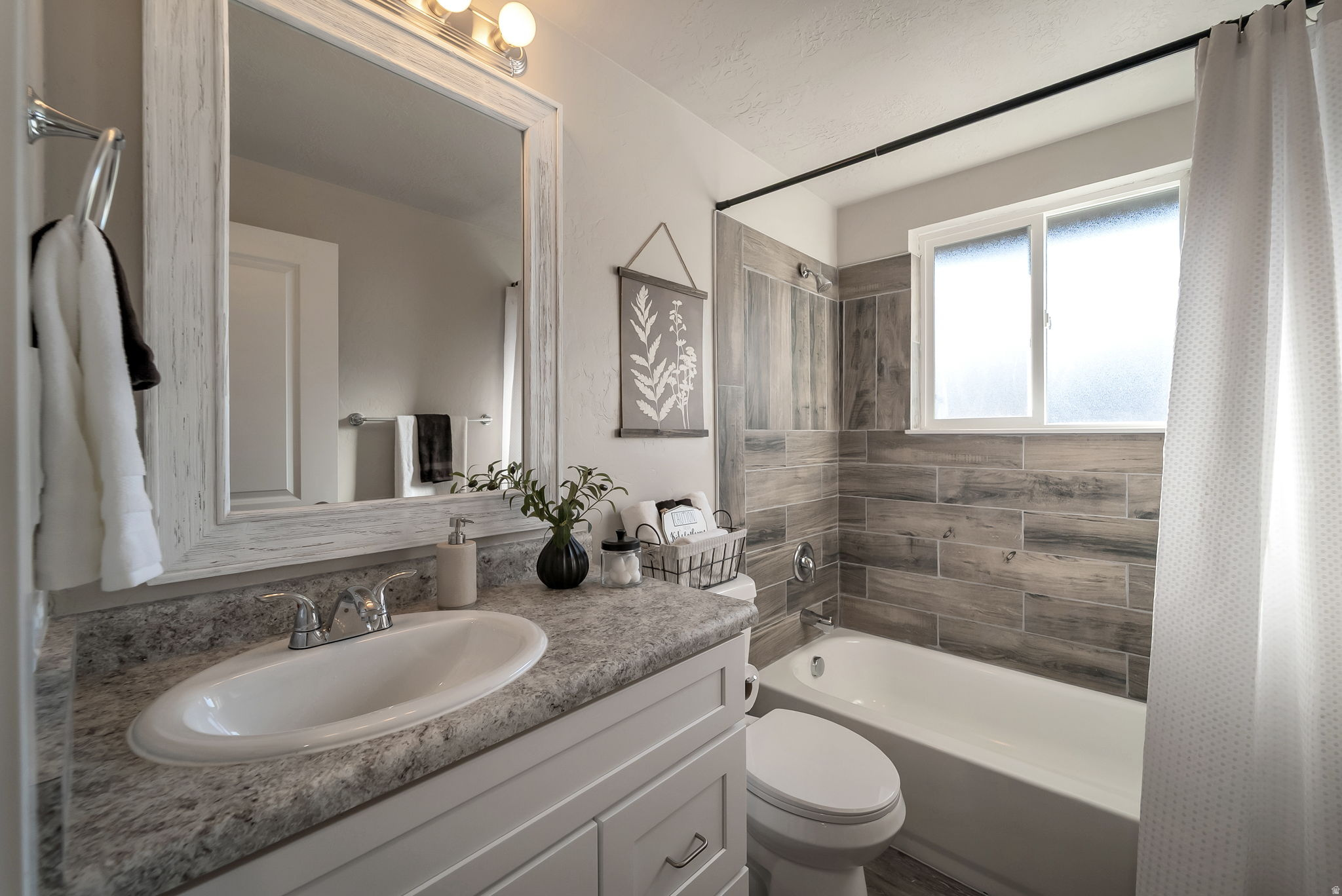 WESTVIEW #3 SUB - Residential