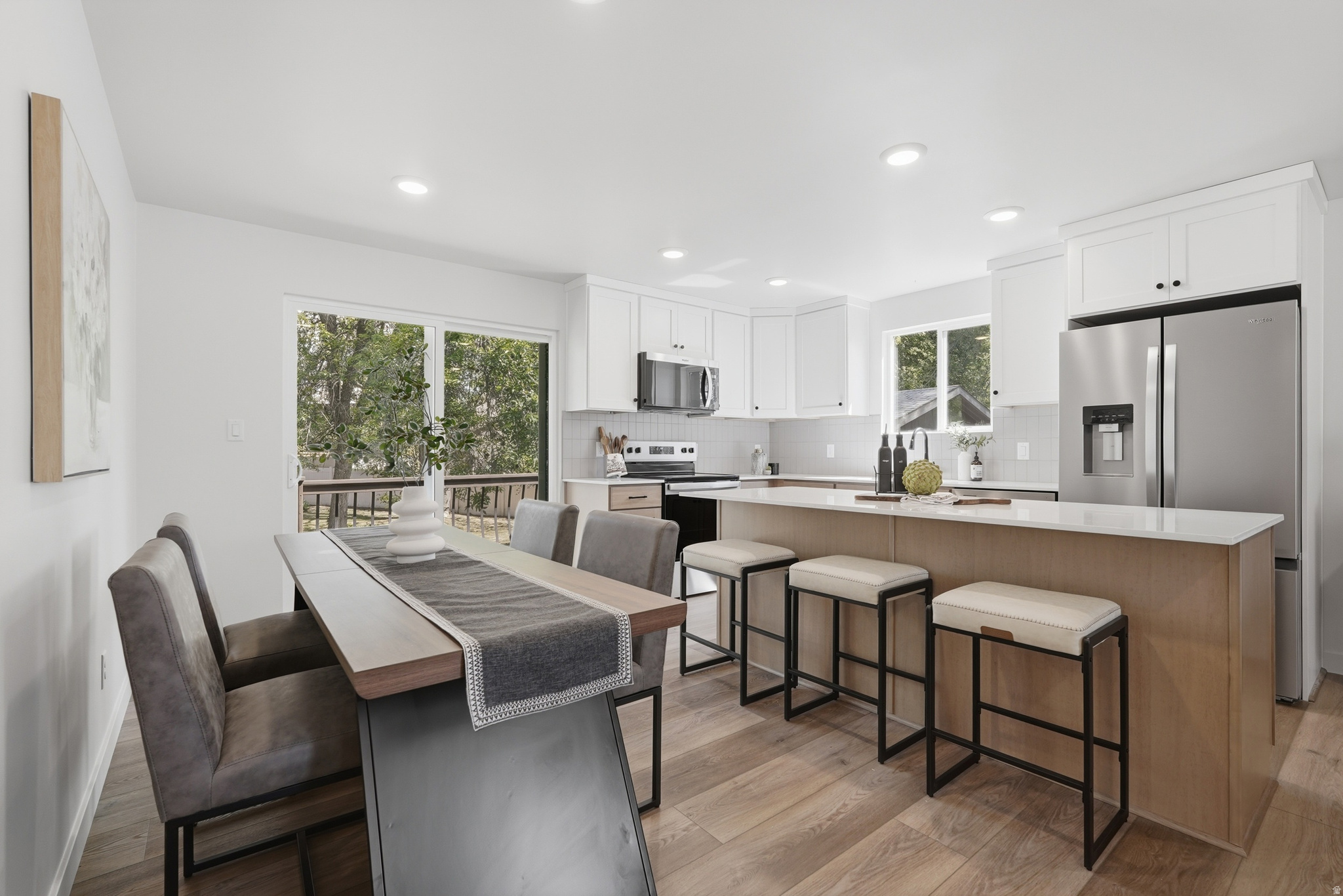 PEBBLE GLEN #4 - Residential