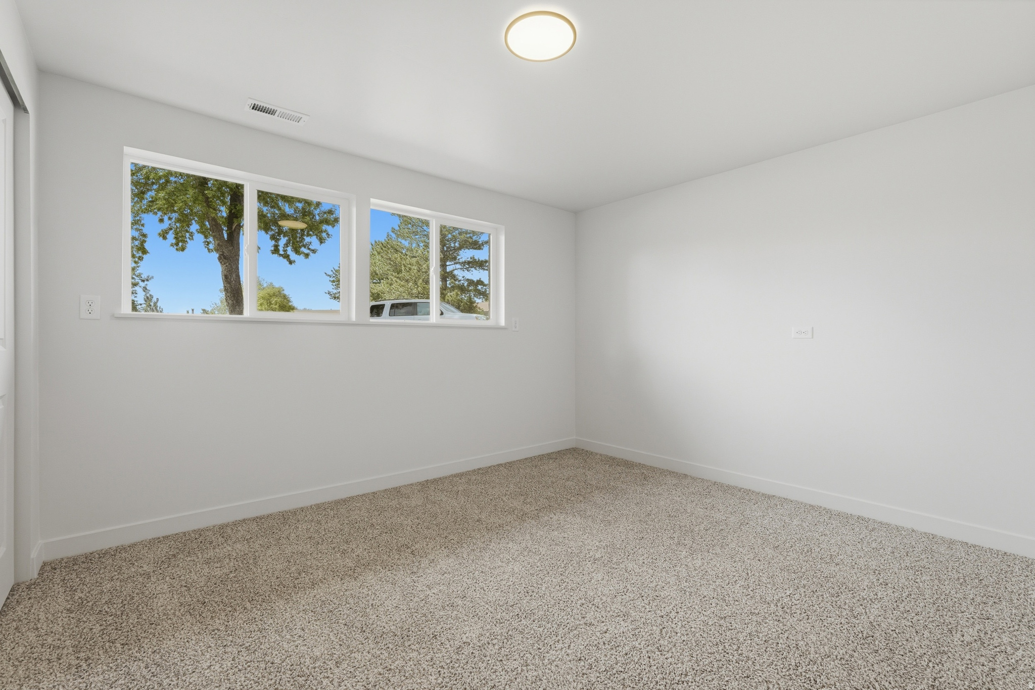 PEBBLE GLEN #4 - Residential