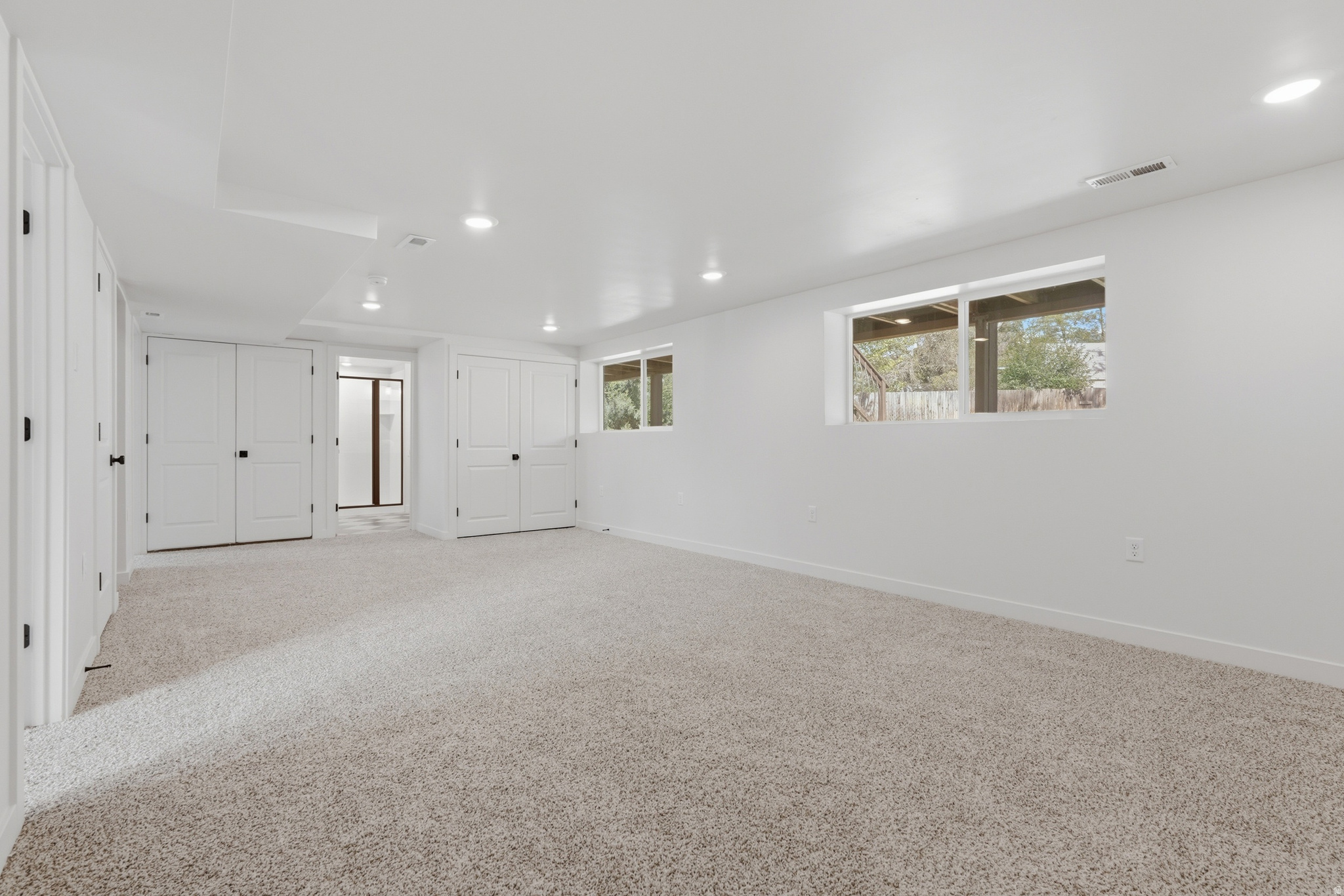PEBBLE GLEN #4 - Residential