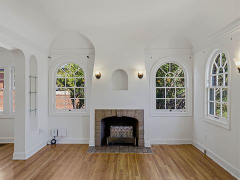 Tiny photo for 926 S GREENWOOD TERRACE Ter E, Salt Lake City, UT 84105 (MLS # 2148738)