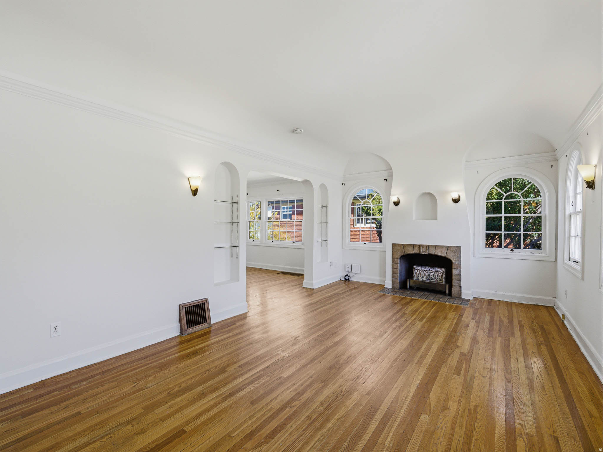 DOUGLAS PARK - Residential