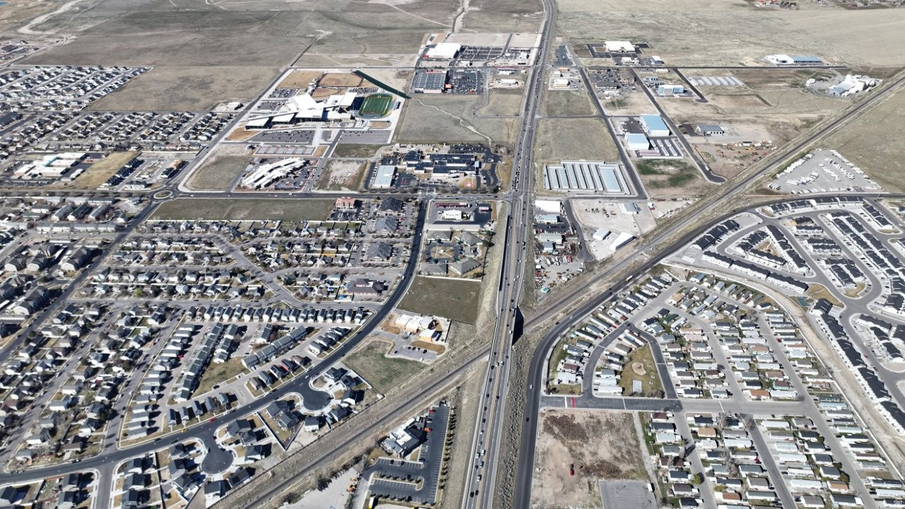 OVERLAKE ESTATES - Commercial Sale