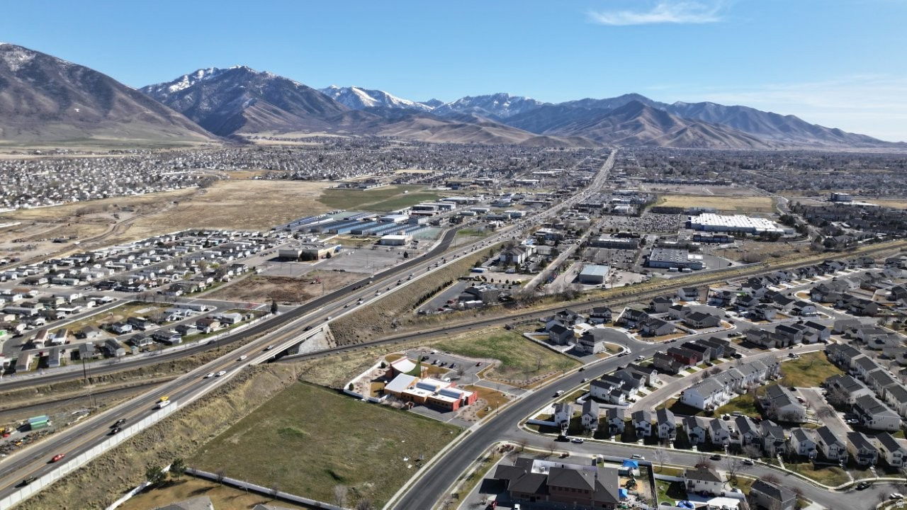 OVERLAKE ESTATES - Commercial Sale