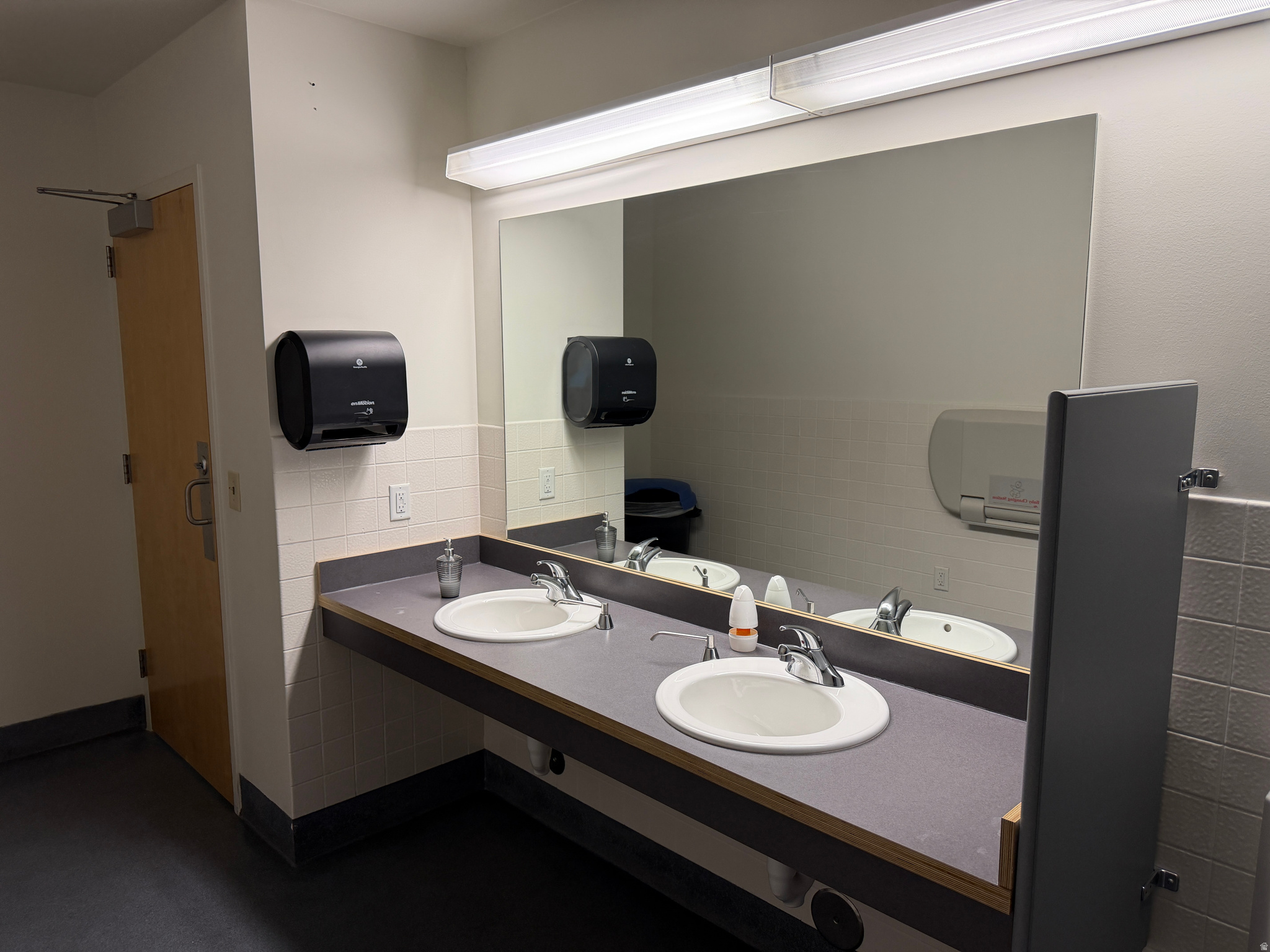 OVERLAKE ESTATES - Commercial Sale