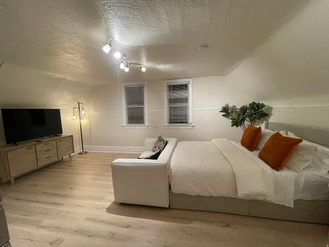 Tiny photo for 464 E 600 S, Salt Lake City, UT 84111 (MLS # 2183296)