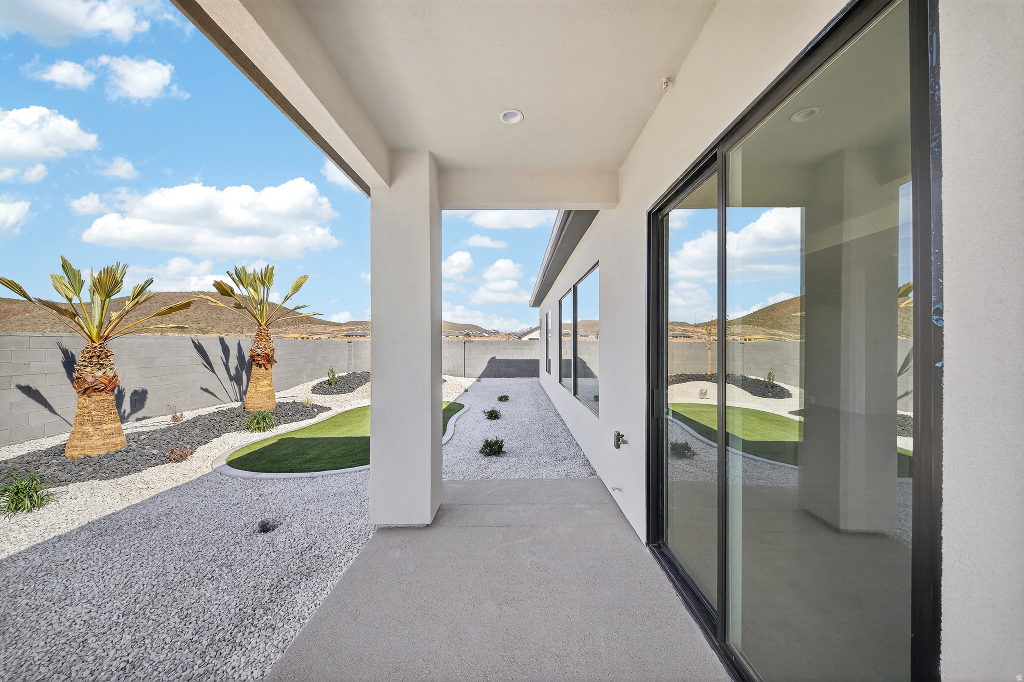 FIREROCK - Residential