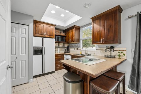 Tiny photo for 761 E GABLES LN, Midvale, UT 84047 (MLS # 2133096)