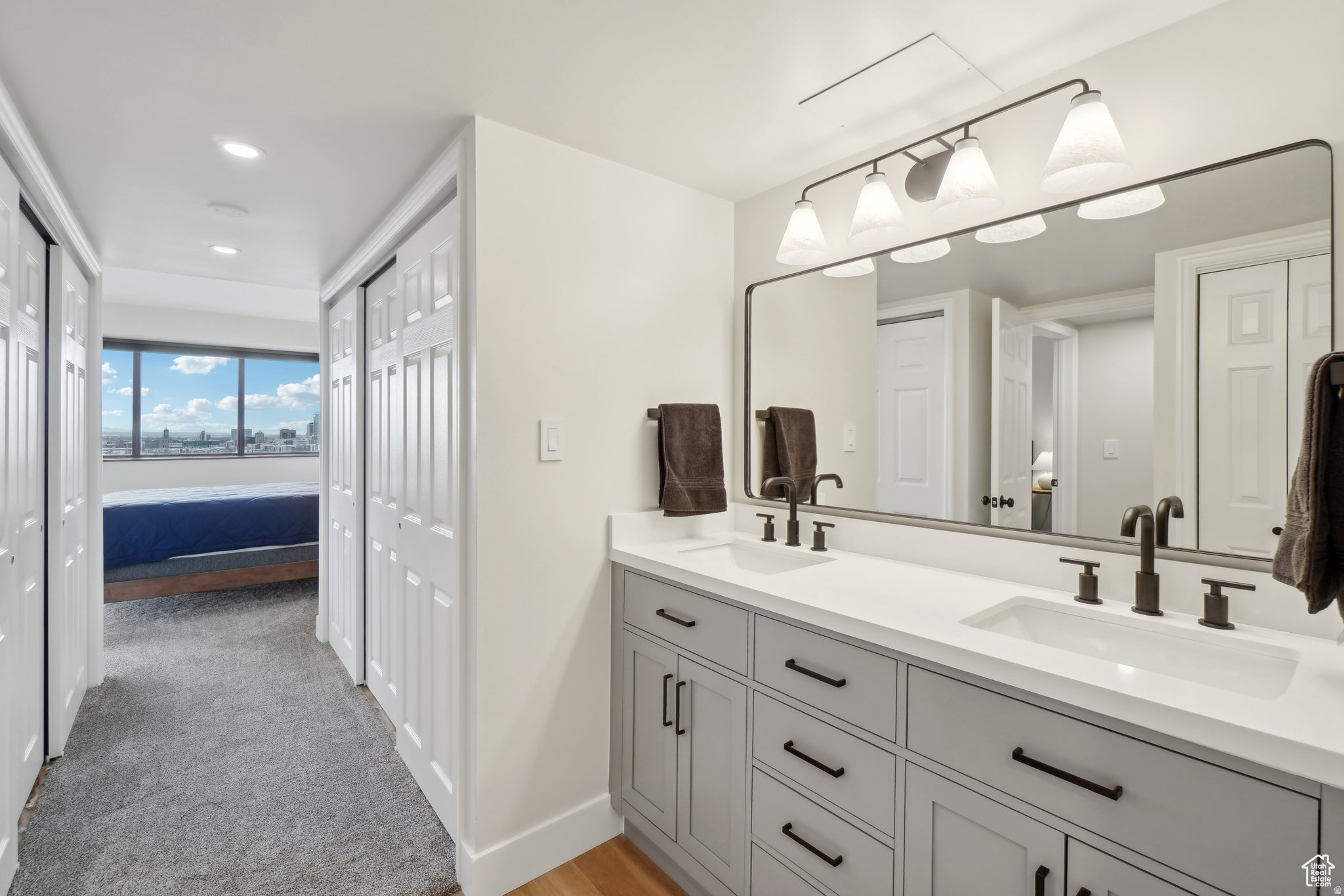 WILSHIRE CONDOMINIUM - Residential