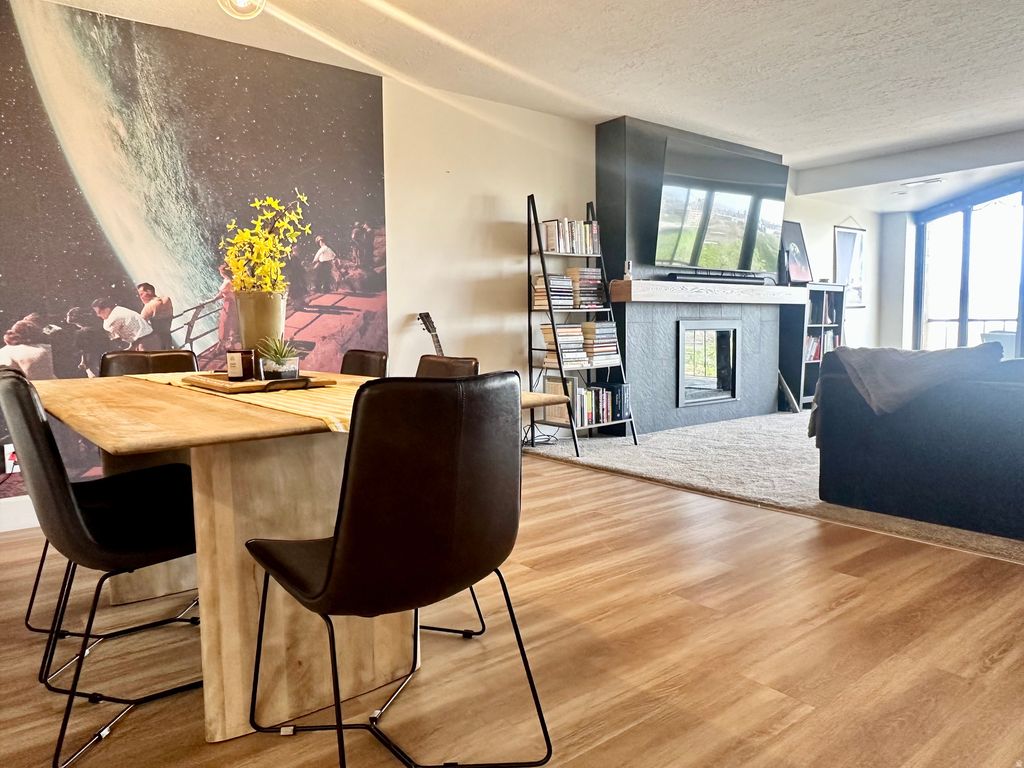 Photo of 426 S 1000 E #604, Salt Lake City, UT 84102 (MLS # 2146483)