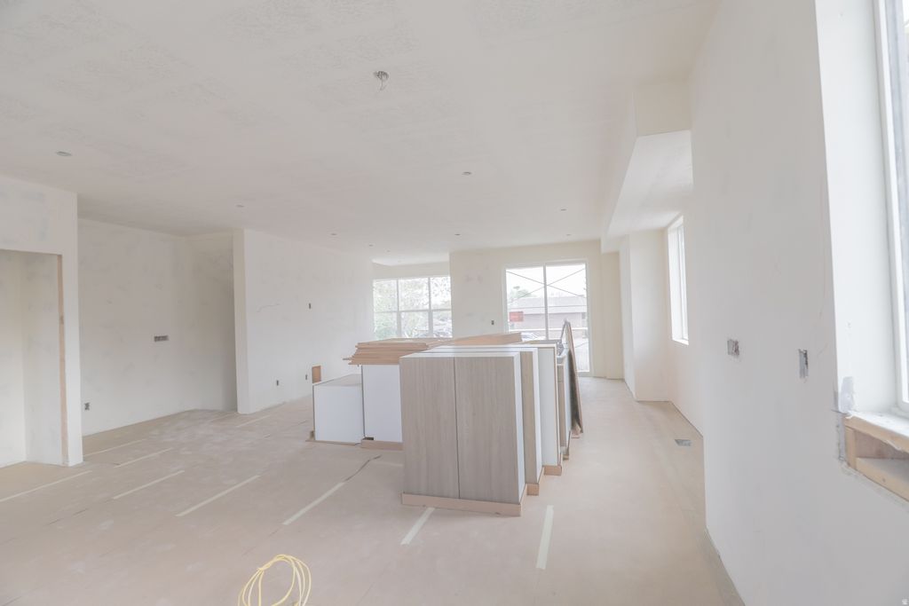 Photo of 948 E GRAPE IVY WAY S #102, Millcreek, UT 84106 (MLS # 2151011)