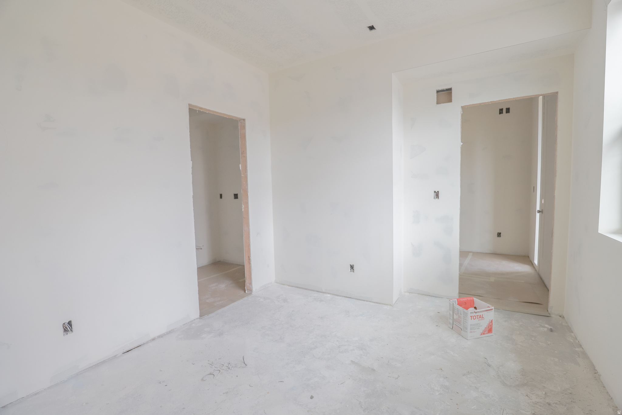 THE IVY - Residential