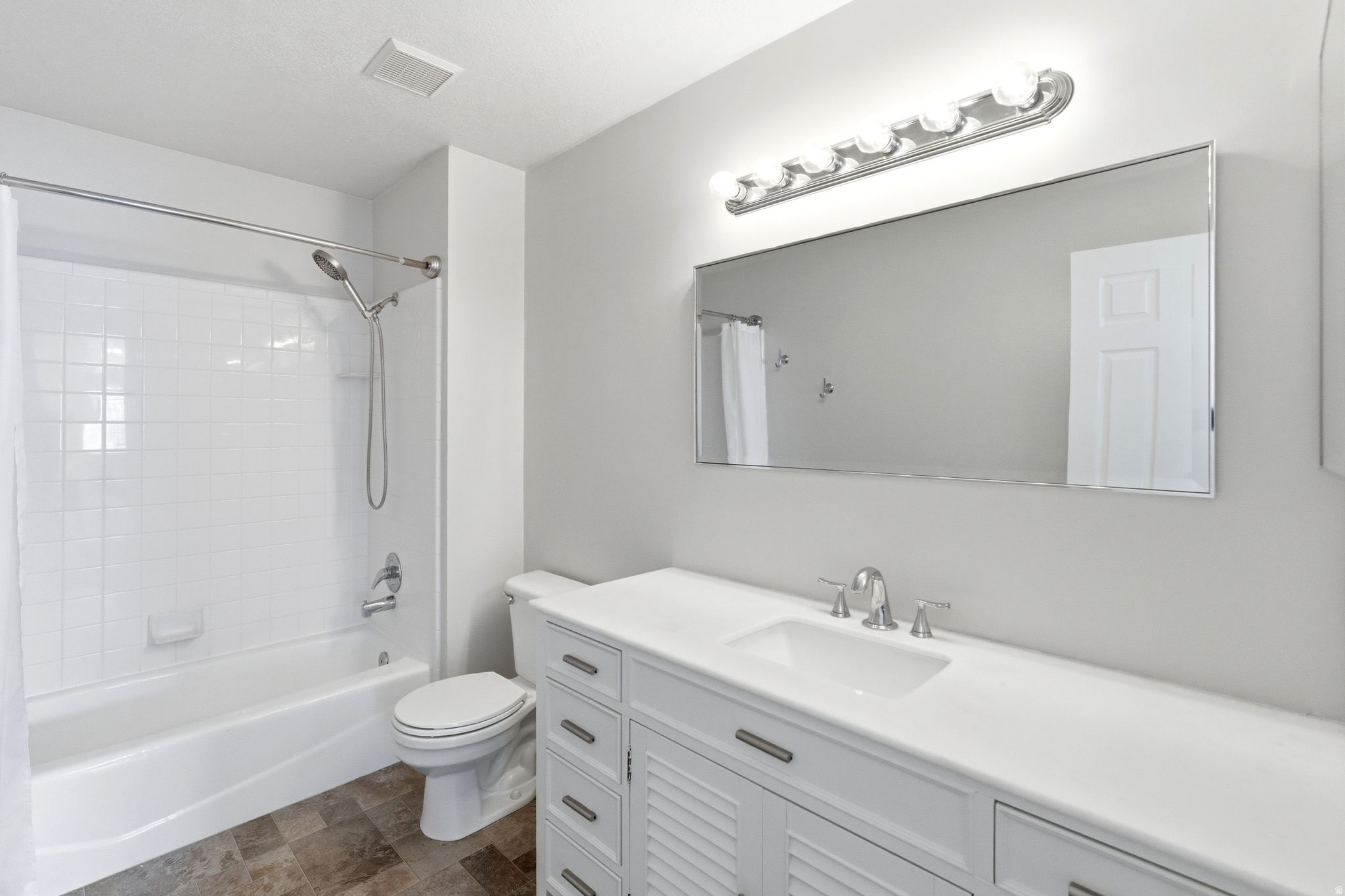 QUAIL CREST SUBDIVIO - Residential