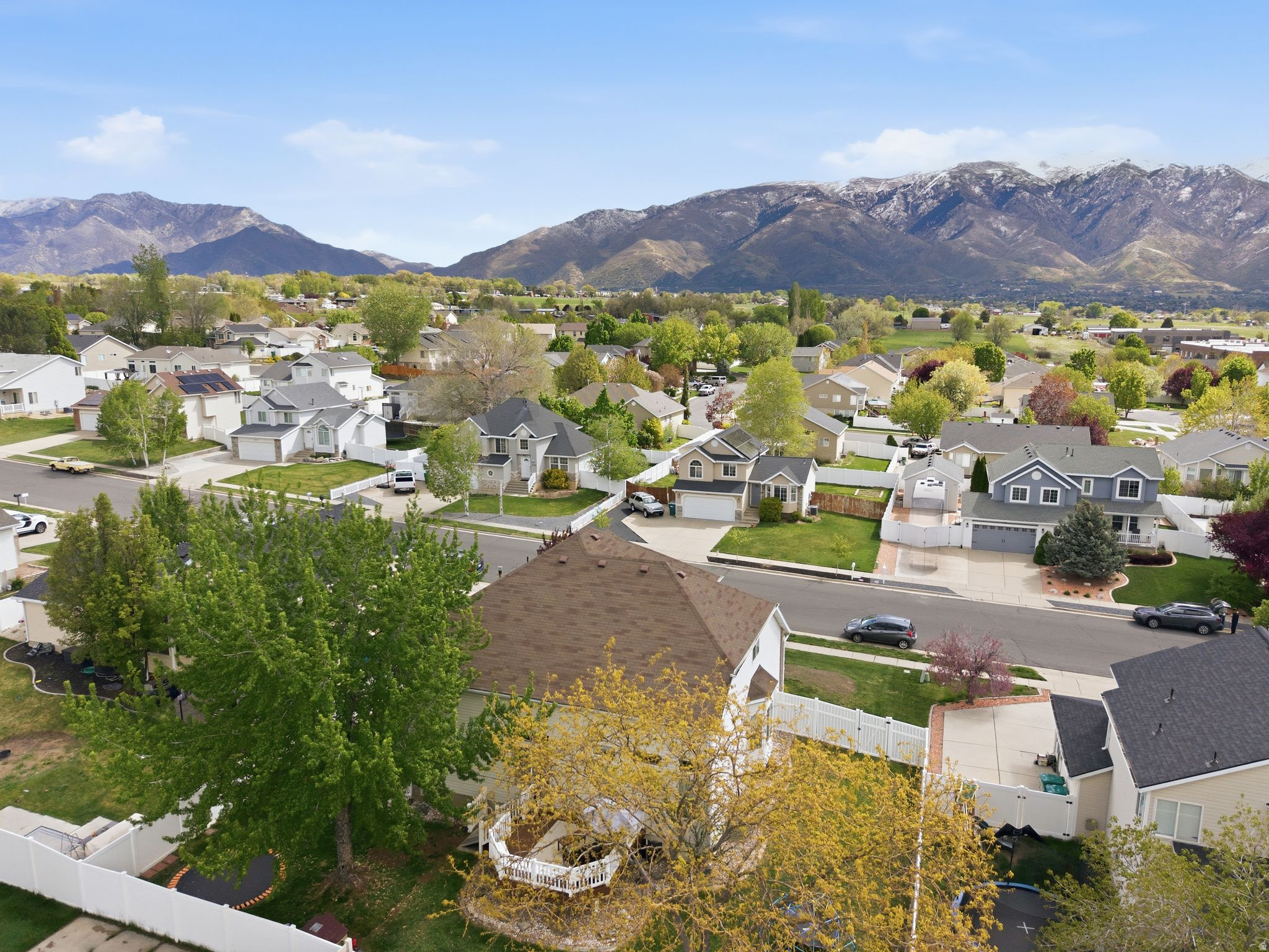 QUAIL CREST SUBDIVIO - Residential