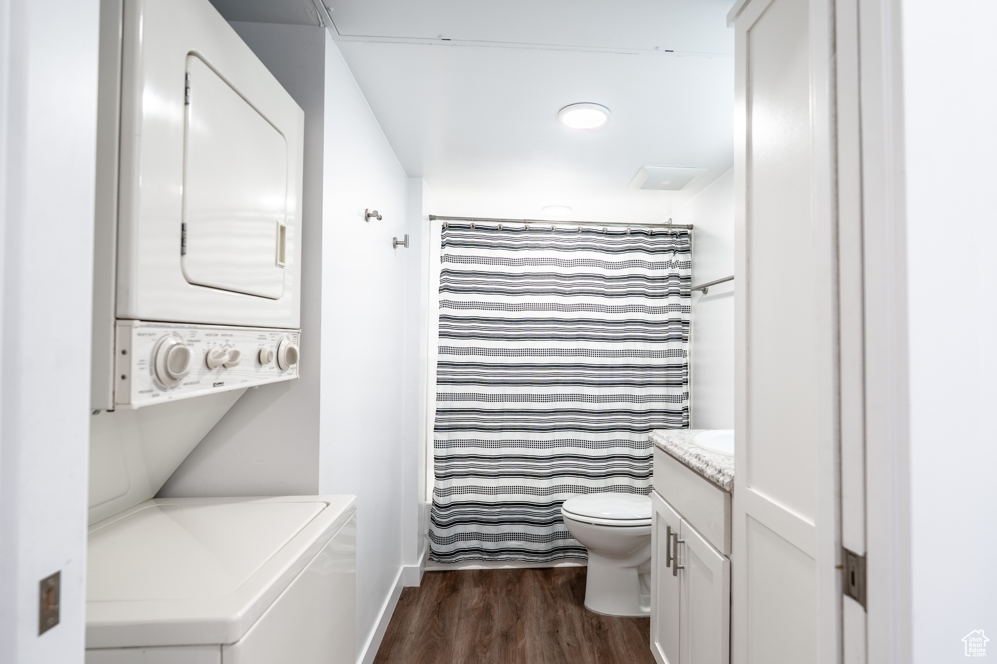 KANE CREEK CONDOS - Residential