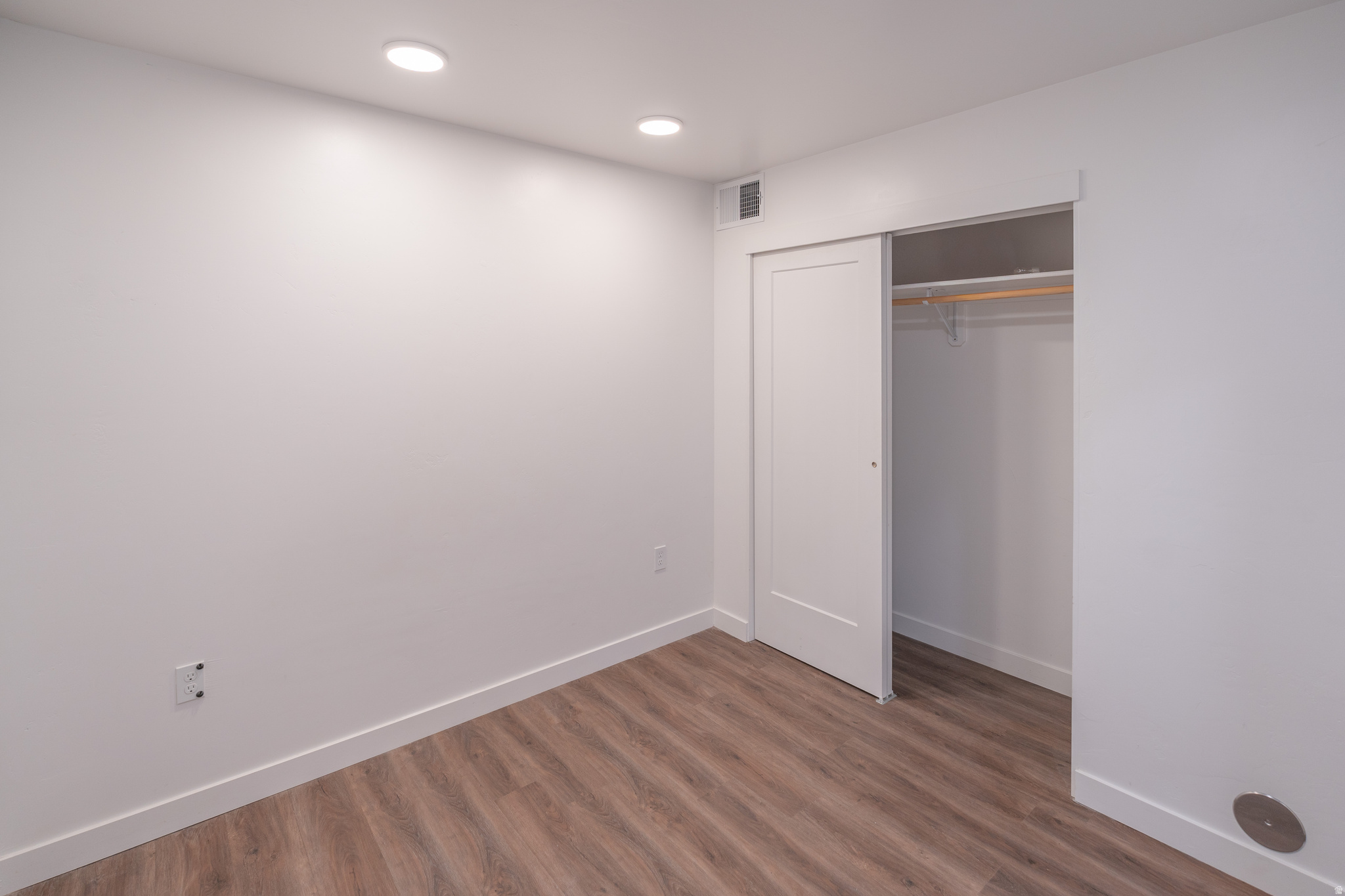 KANE CREEK CONDOS - Residential