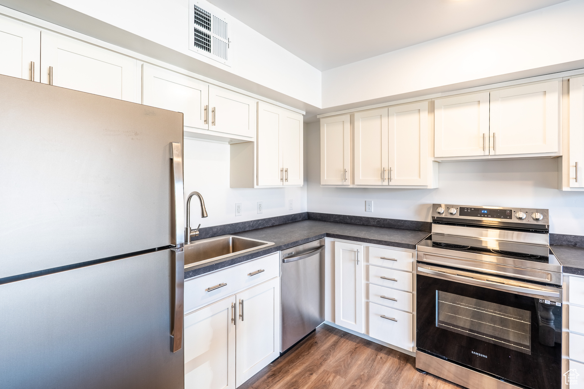 KANE CREEK CONDOS - Residential