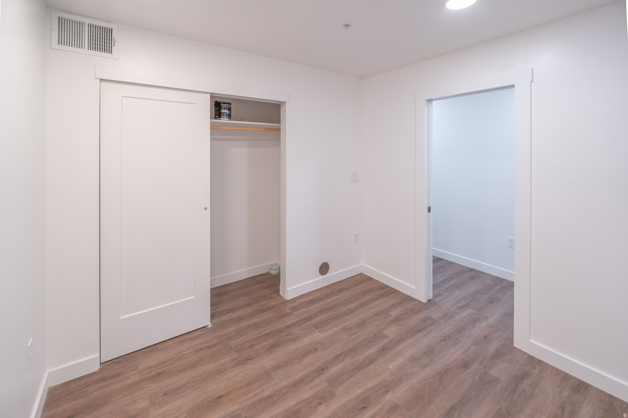 KANE CREEK CONDOS - Residential