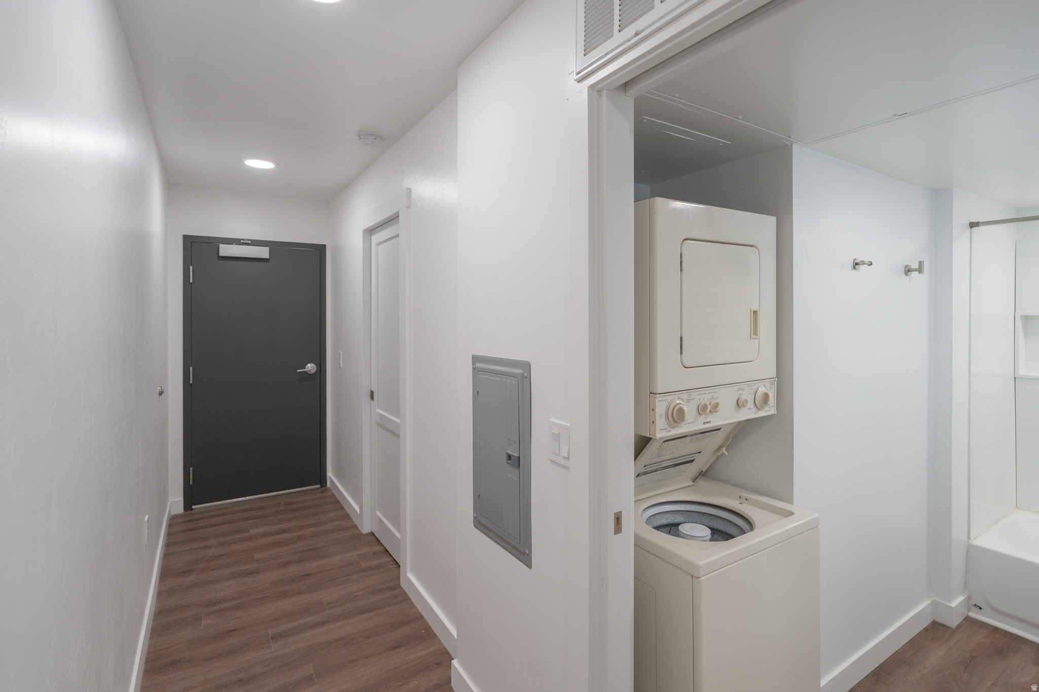 KANE CREEK CONDOS - Residential