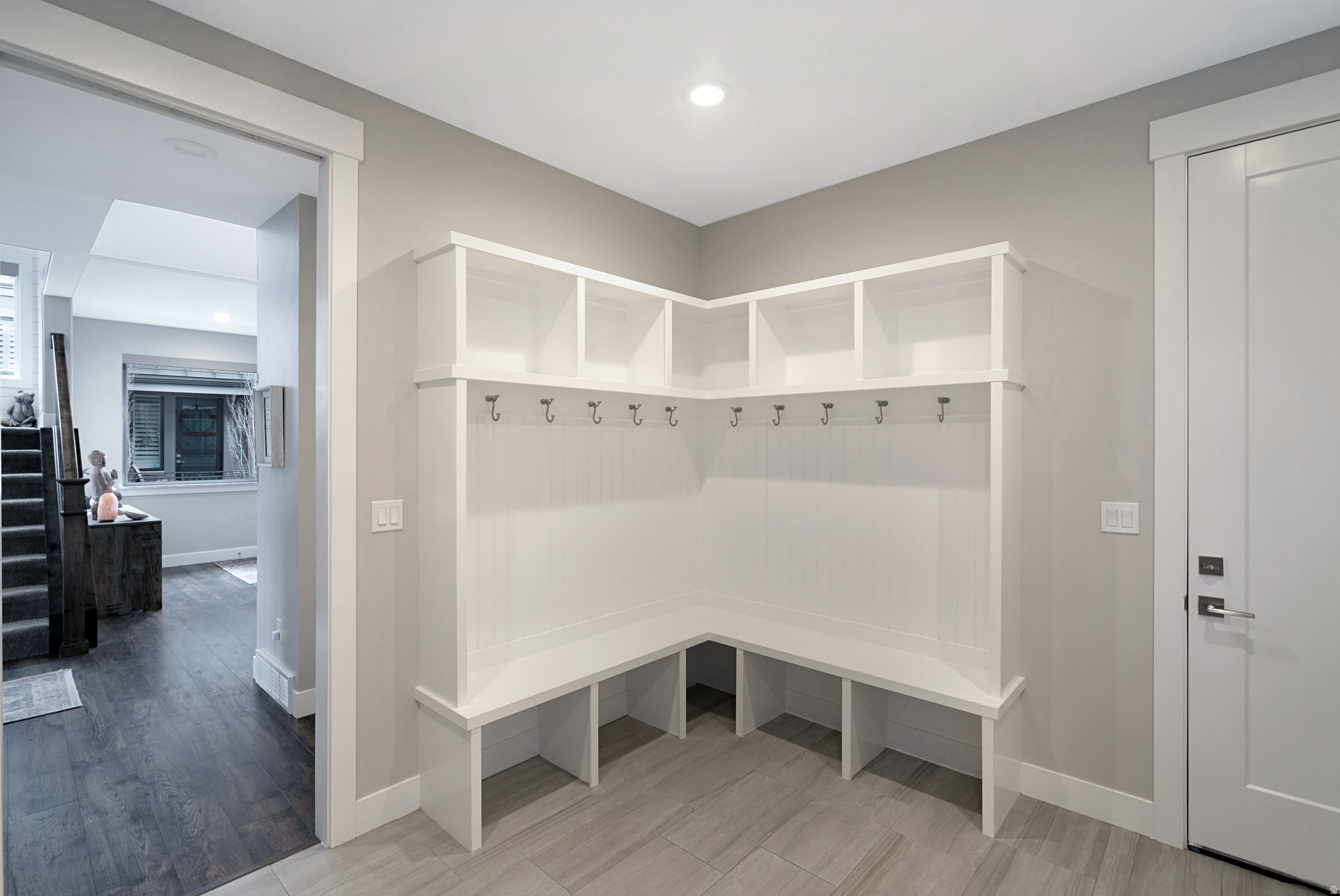 ESCAPES AT EDGEWATER - Residential