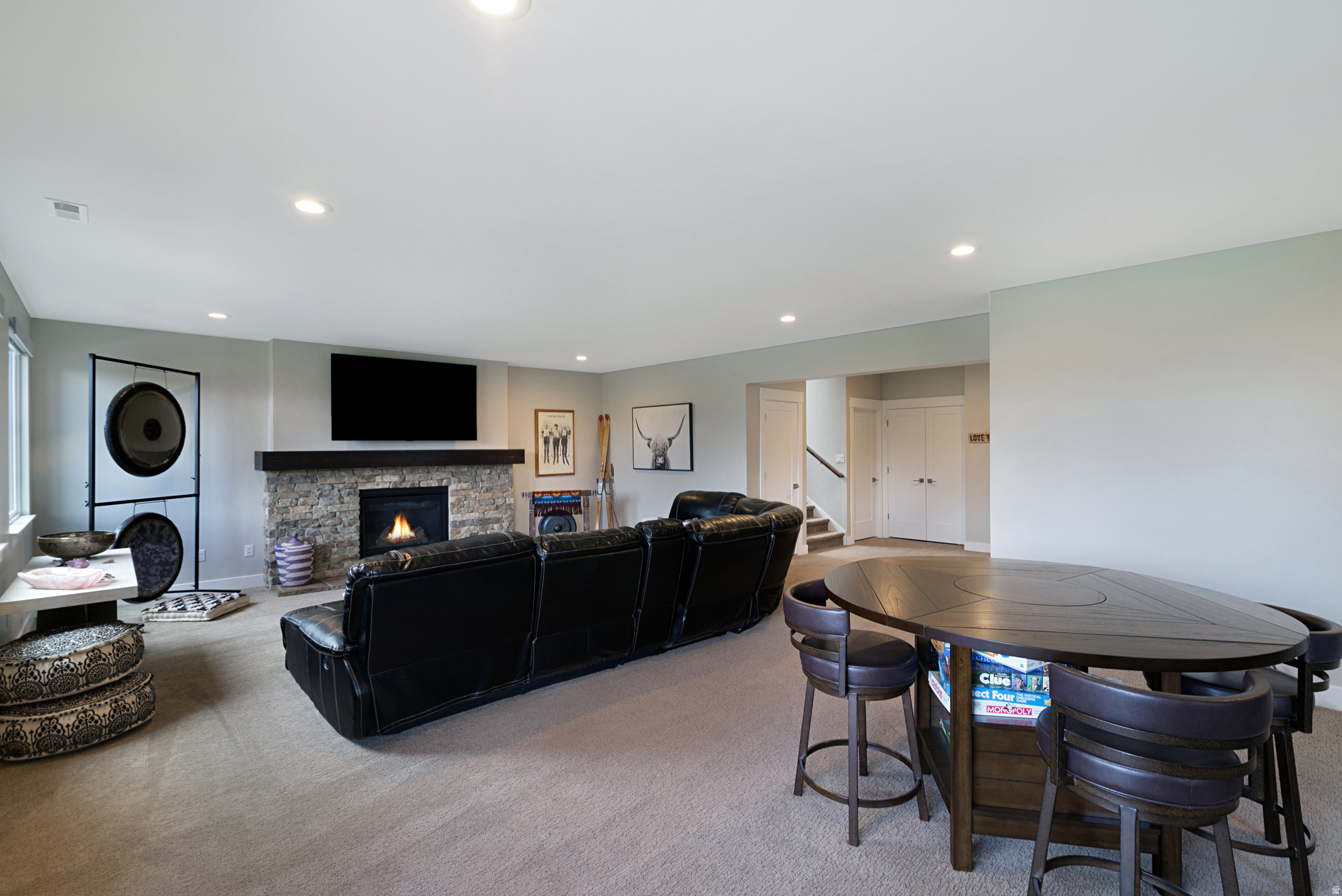 ESCAPES AT EDGEWATER - Residential